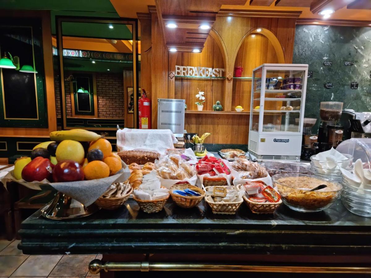 Hotel Jardin De Aranjuez Ngoại thất bức ảnh
